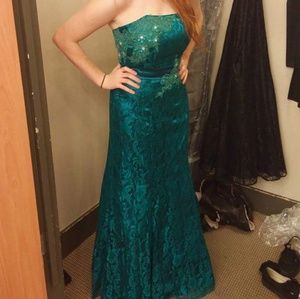 Prom dress